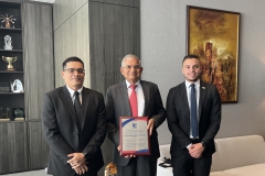 From the right: Consul General of Panama Mr. Jaime Andres Campuzano, General Manager of Fleet Management Capt. M. Santhya, Segumar Chief Officer Ing. Rolando Hernandez